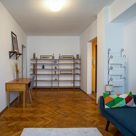 Апартаменты Apartament Universitate - Centrul Vechi Бухарест Экстерьер фото