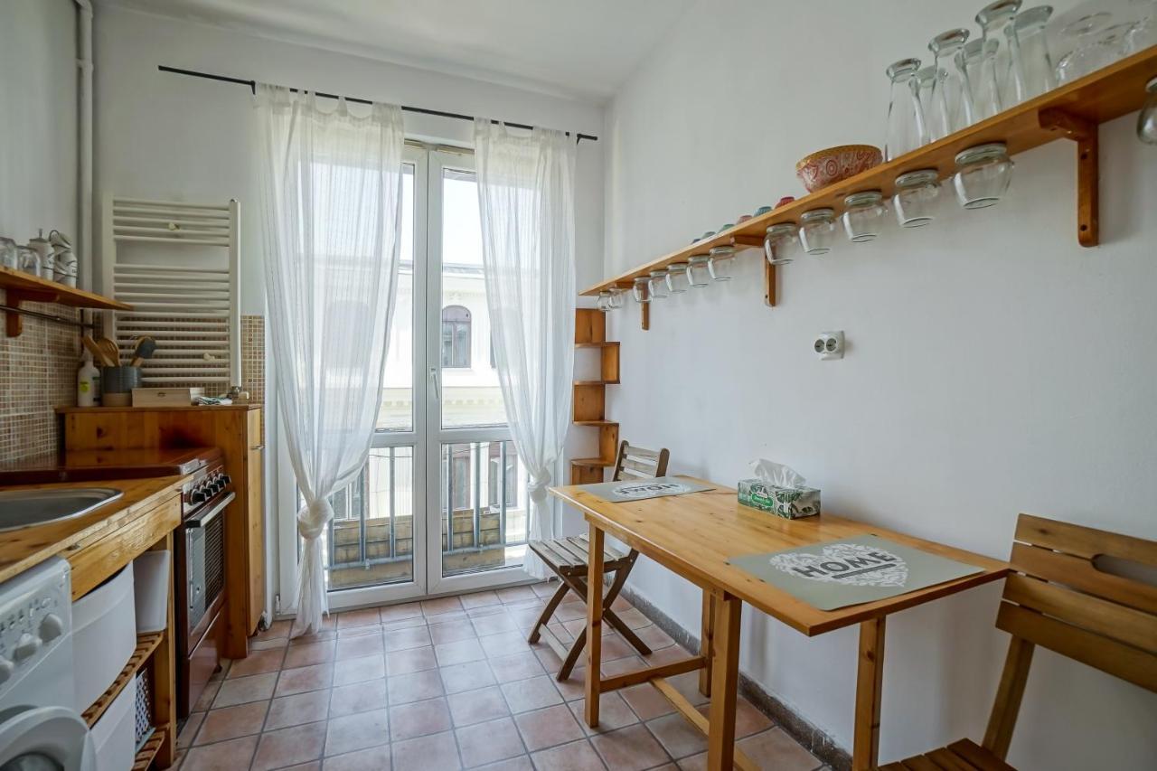Апартаменты Apartament Universitate - Centrul Vechi Бухарест Экстерьер фото